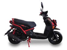 Load image into Gallery viewer, CONDOR Scooter 150cc, air cooled, 13&quot; aluminum wheels, front disc/rear drum brakes with storage box included
